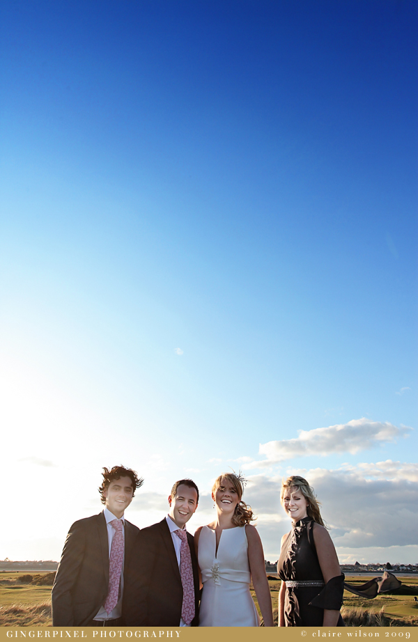 f/8, 1/500 sec, at 25mm, 400 ISO, on a Canon EOS 5D Mark II